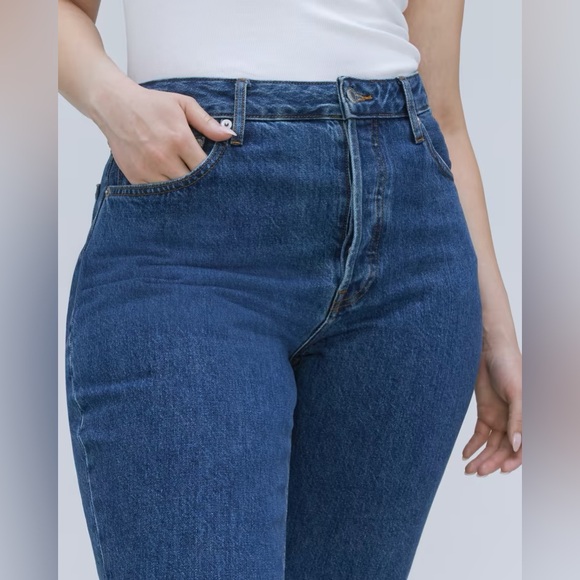 Everlane | NWT The Curvy 90’s Cheeky Straight Jean in Mid Blue 28 - Picture 3 of 9